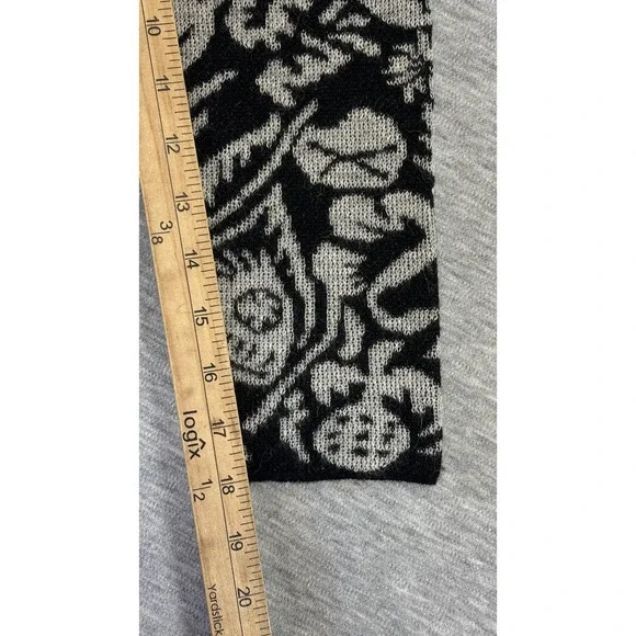 Baby Alpaca Sweater Cardigan Womens Medium Black Floral Animal Knit Button Peru